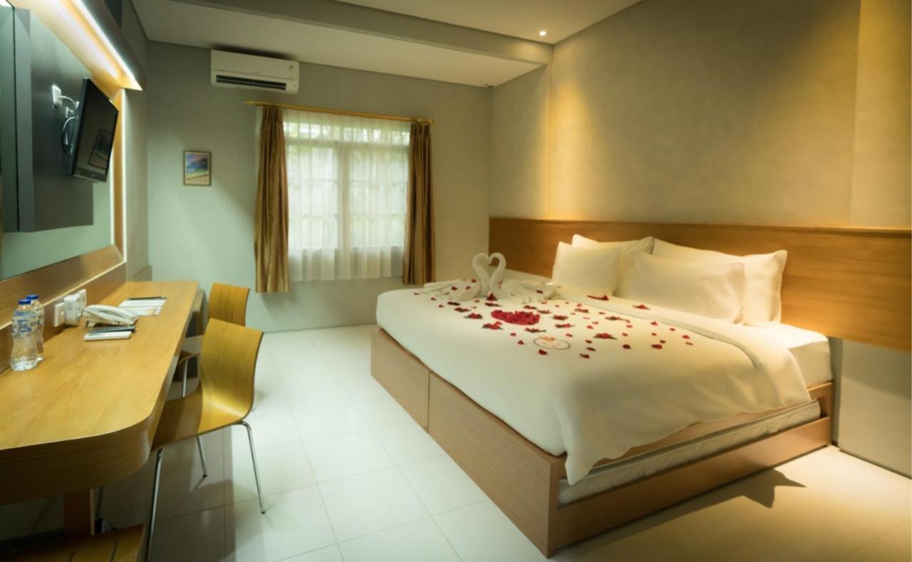 Hotel Nite & Day Mdc Puncak - Gadog Bogor Exterior foto